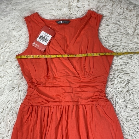 🔥$SALE$🔥 NWT The North Face Heartwood Dress Radient Orange - Picture 4 of 7